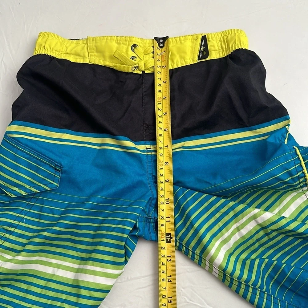 ZeroXposur multicolor board shorts style light weight swim trunks